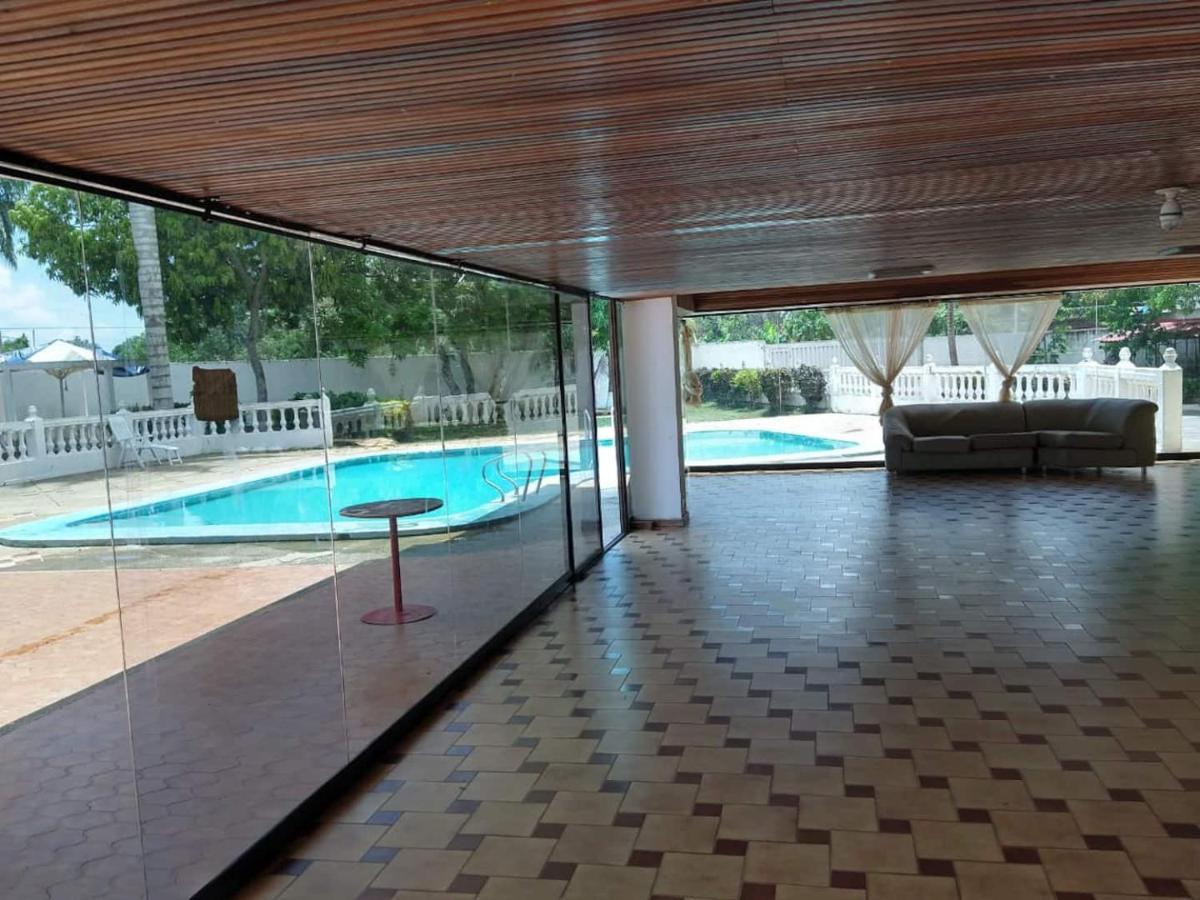 Homestay Familiares Hacienda Botero *